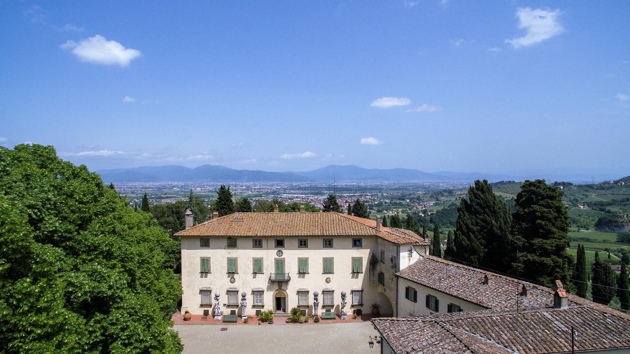 Tenuta Di Capezzana Bed and Breakfast Seano Eksteriør billede