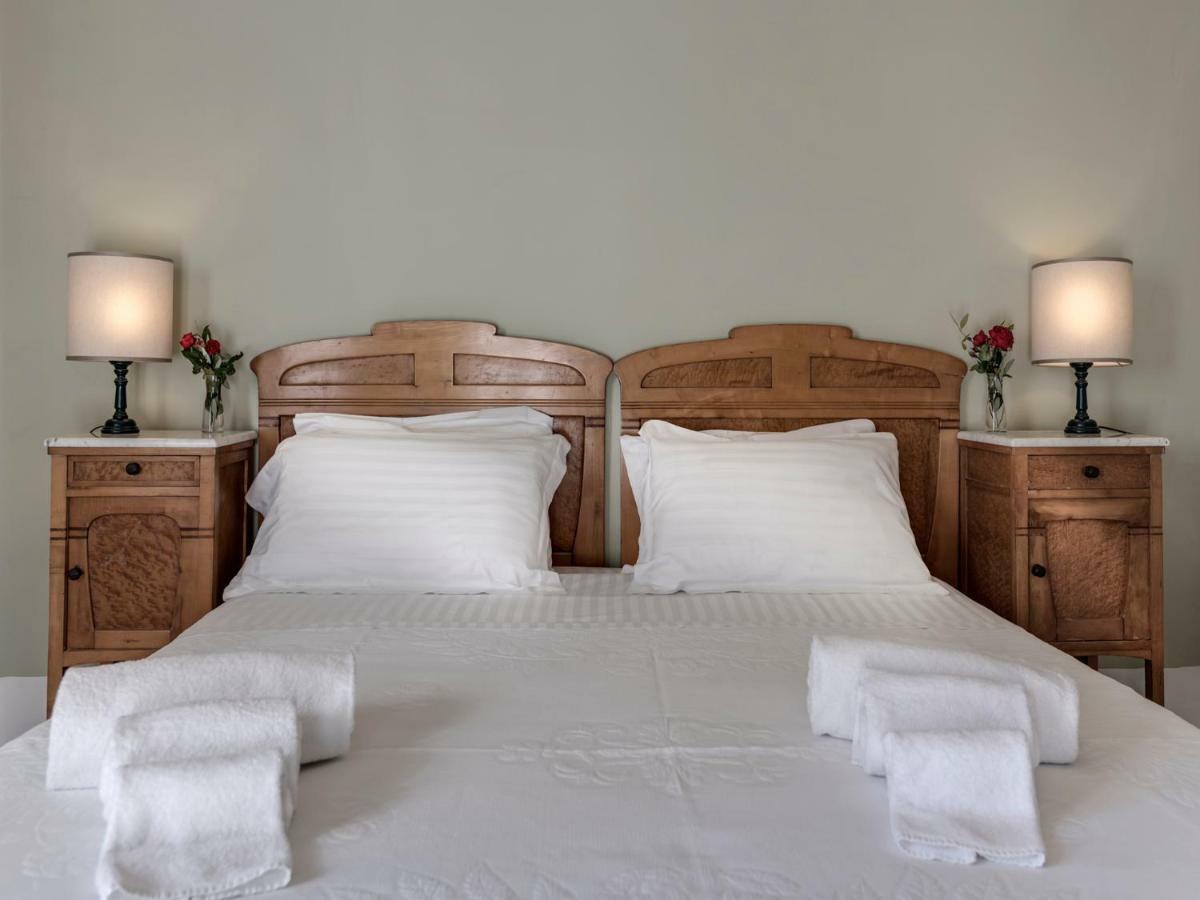 Tenuta Di Capezzana Bed and Breakfast Seano Eksteriør billede