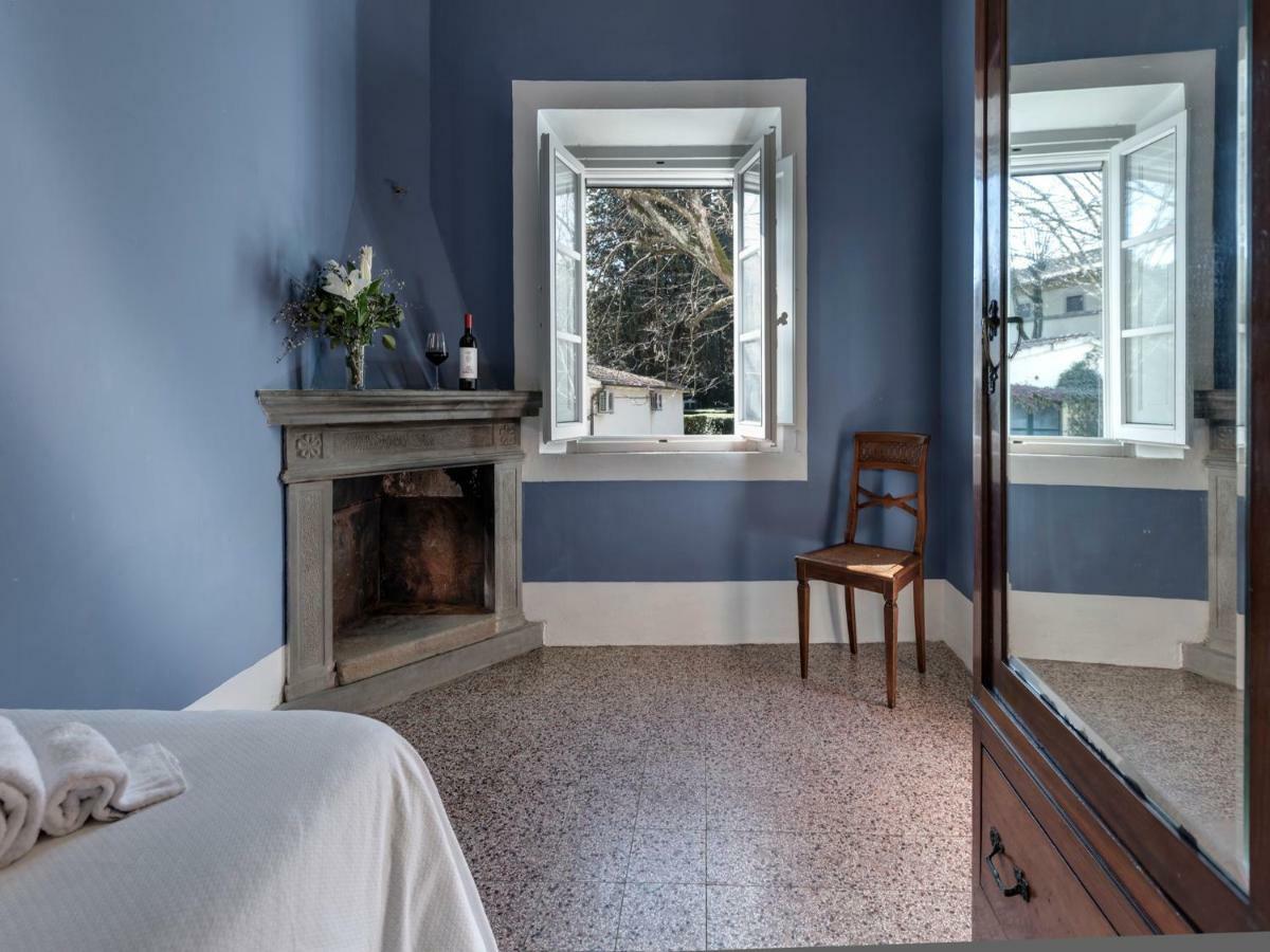 Tenuta Di Capezzana Bed and Breakfast Seano Eksteriør billede